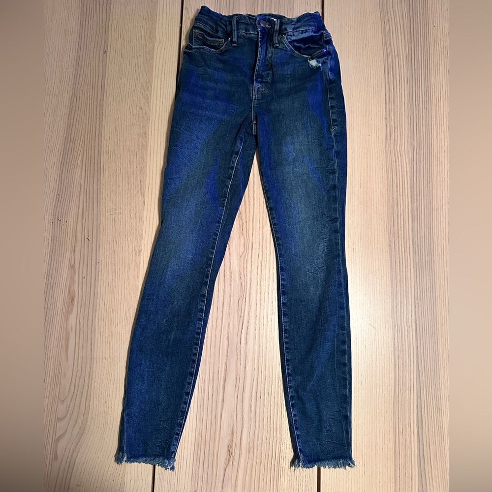 Good American Good Legs Raw Hem in indigo- Size 00/24